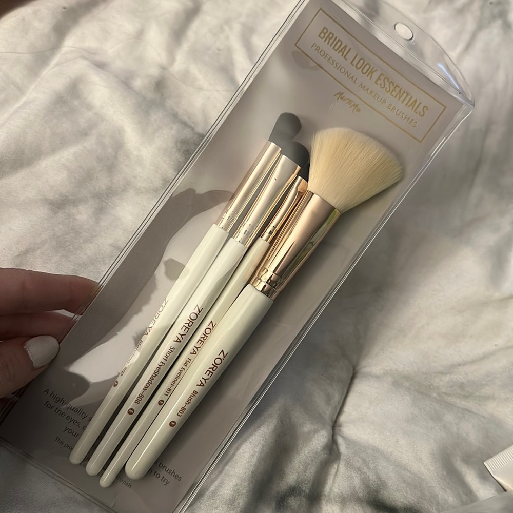 Bridal Look Essentials Brush Kit